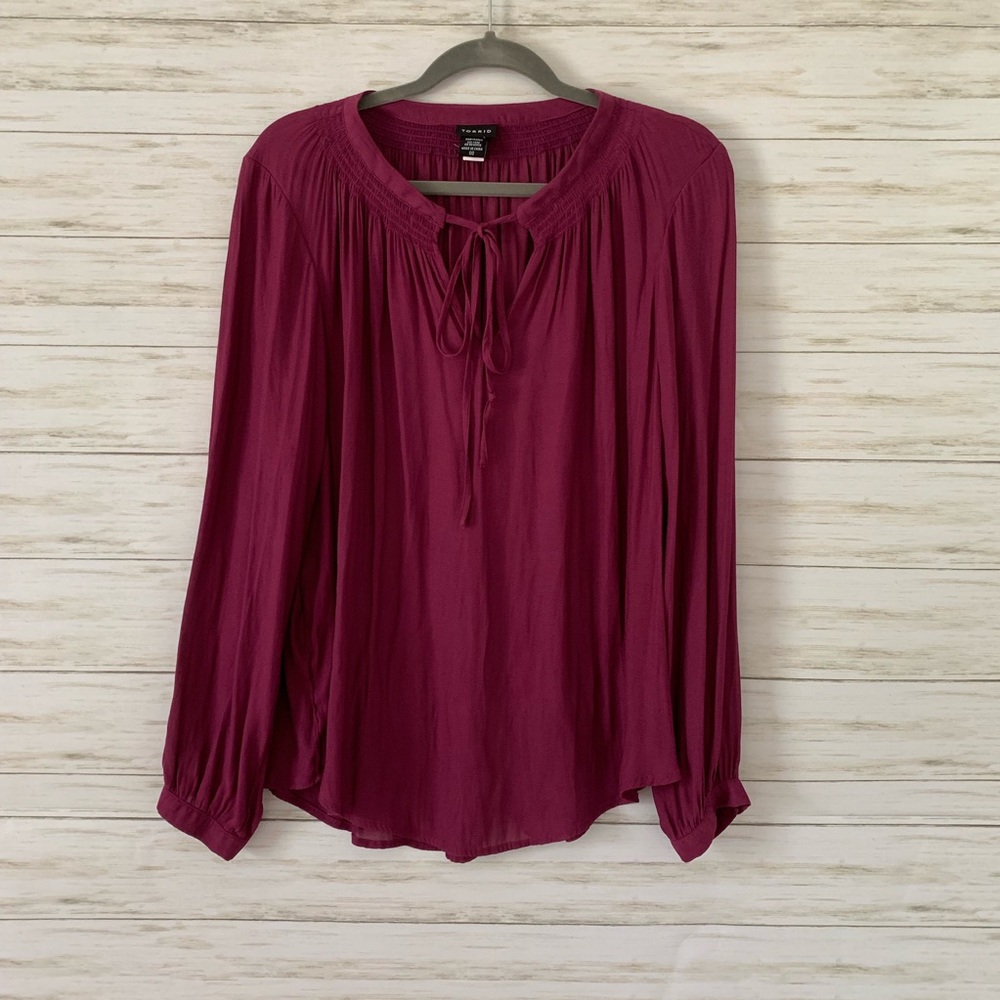 Torrid Pull Over Sheer Top Size 00